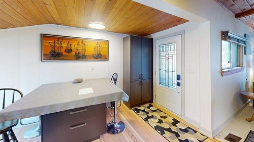 390 Leadenhall Street, Kimberley, BC - Indoor Photo Showing Dining Room