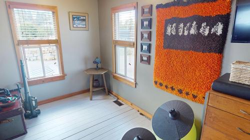 390 Leadenhall Street, Kimberley, BC - Indoor