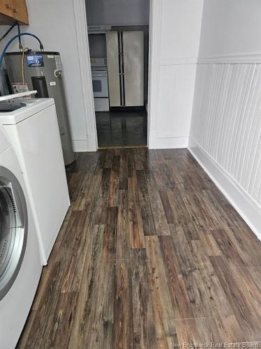 34-36 Jean St, Saint John, NB - Indoor Photo Showing Laundry Room