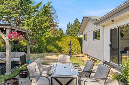 526 Ruby Cres, Nanaimo, BC 