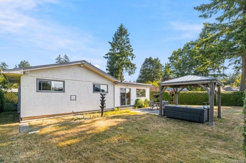 526 Ruby Cres, Nanaimo, BC 