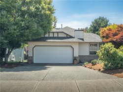 4796 Vista View Cres Nanaimo, BC V9V 1R2