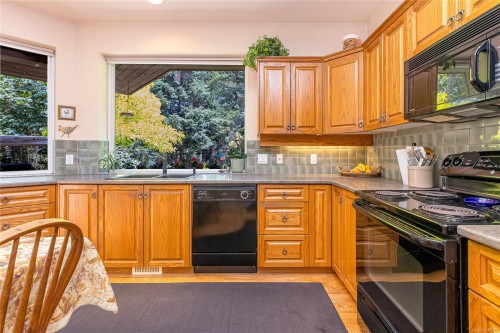 1145 Osprey Dr, Duncan, BC 