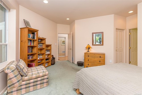 1145 Osprey Dr, Duncan, BC 