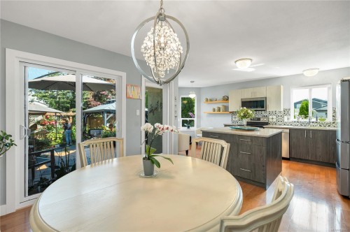 242 Dahl Rd, Campbell River, BC 