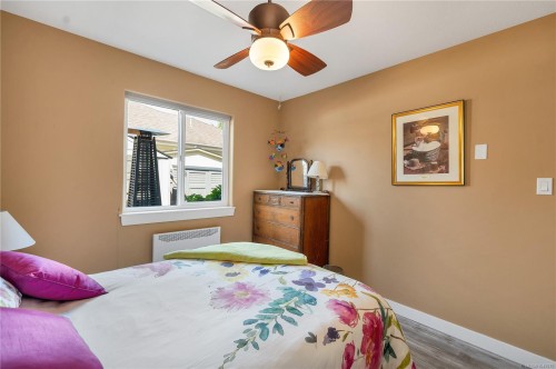242 Dahl Rd, Campbell River, BC 