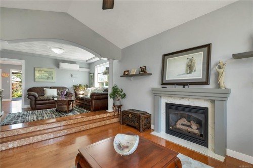 242 Dahl Rd, Campbell River, BC 
