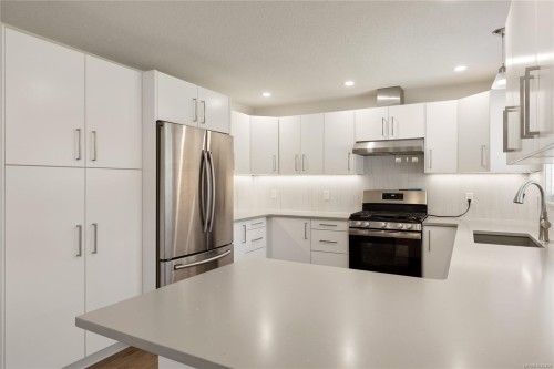 2280 Calais Rd, Duncan, BC 
