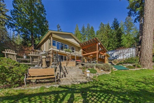 1361 Bodington Rd, Whaletown, BC 