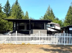 #A4-2650 Turnbull Rd Qualicum Beach, BC V0R 1G0
