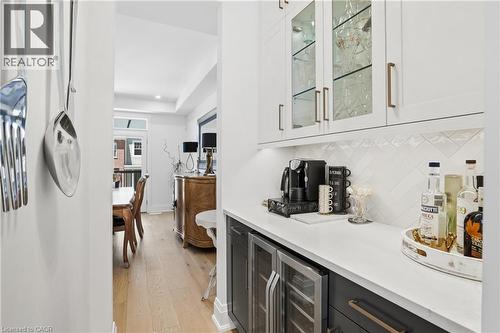 24 Willow Bank Common, St. Catharines, ON - Indoor Photo Showing Kitchen