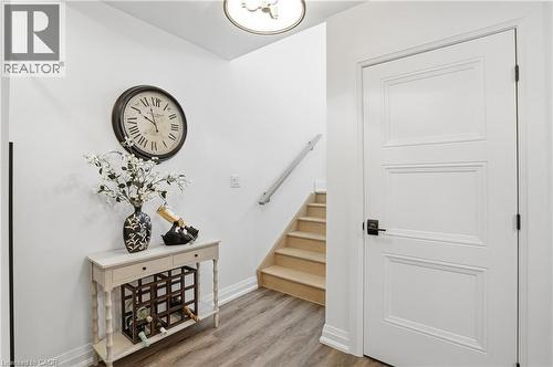24 Willow Bank Common, St. Catharines, ON - Indoor Photo Showing Other Room