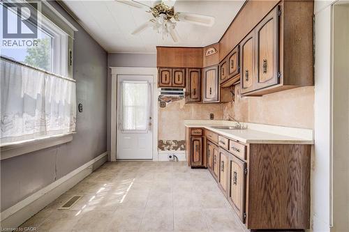 2 Samuelson Street, Cambridge, ON - Indoor Photo Showing Other Room