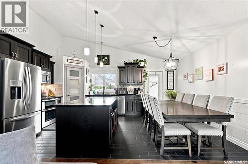335 Dawson Crescent, Saskatoon, SK - Indoor