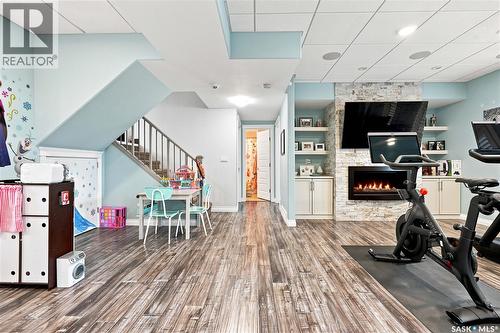 335 Dawson Crescent, Saskatoon, SK - Indoor With Fireplace