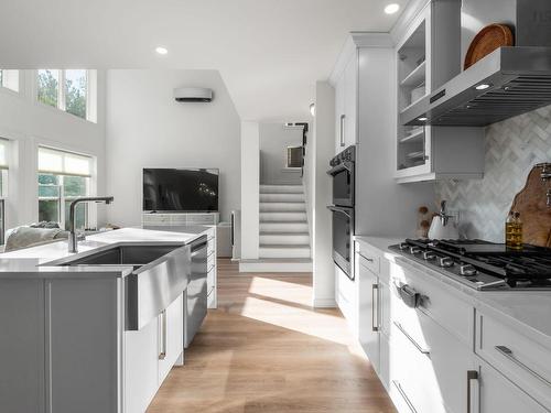 51 Capstone Crescent, Bedford, NS - Indoor Photo Showing Kitchen With Upgraded Kitchen