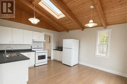 231 Bacon Cove Road, Conception Harbour, NL - Indoor Photo Showing Kitchen