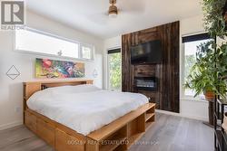Primary bedroom - 