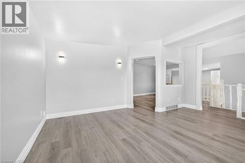 96 Fielding Crescent, Hamilton, ON - Indoor Photo Showing Other Room