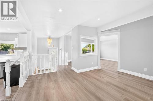 96 Fielding Crescent, Hamilton, ON - Indoor