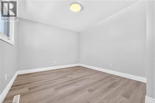 96 Fielding Crescent, Hamilton, ON - Indoor Photo Showing Other Room