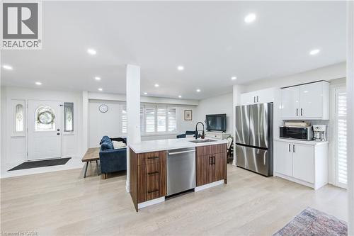 2035 Old Mill Road, Kitchener, ON - Indoor Photo Showing Kitchen With Stainless Steel Kitchen