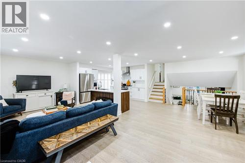 2035 Old Mill Road, Kitchener, ON - Indoor Photo Showing Other Room
