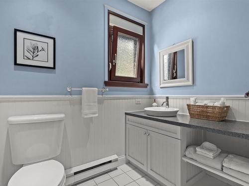 25 Eastwind Drive, Chester, NS - Indoor Photo Showing Bathroom