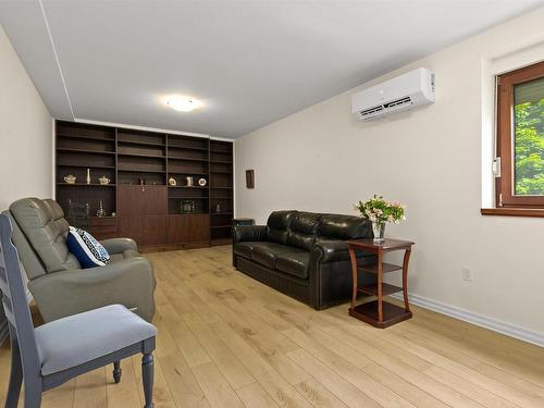 25 Eastwind Drive, Chester, NS - Indoor