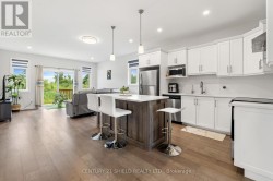 Gourmet Kitchen - 