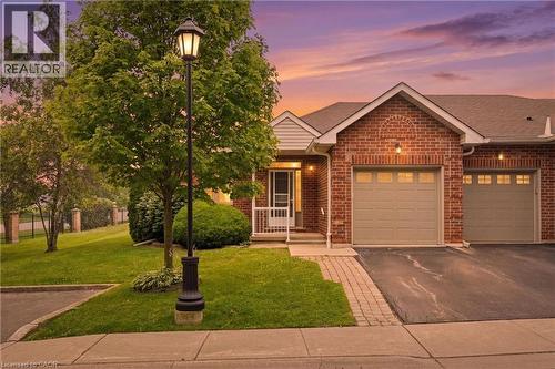 98 Sunibel Drive E, Glanbrook, ON - Outdoor