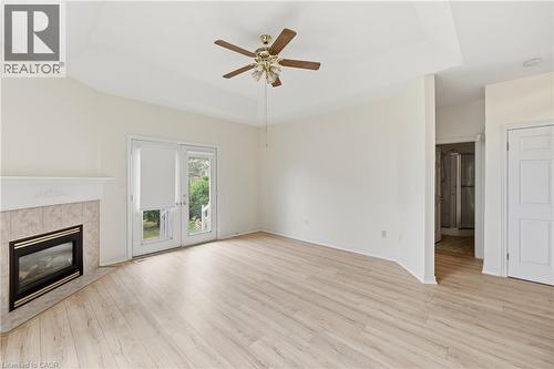 98 Sunibel Drive E, Glanbrook, ON - Indoor Photo Showing Living Room With Fireplace