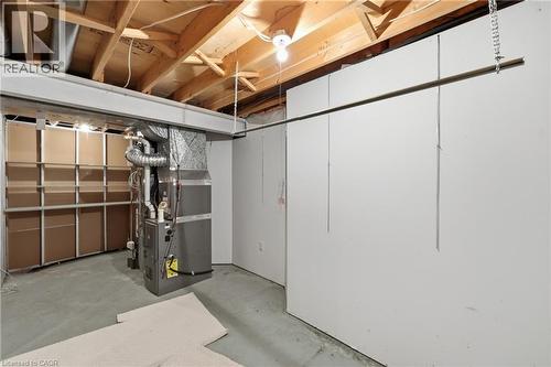 98 Sunibel Drive E, Glanbrook, ON - Indoor Photo Showing Basement