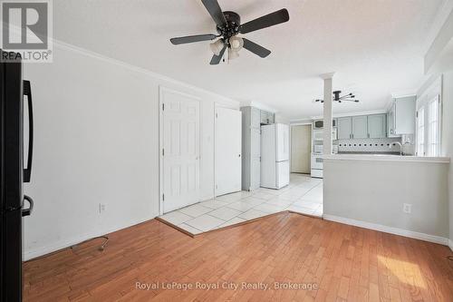 628 Willow Road, Guelph (Willow West/Sugarbush/West Acres), ON - Indoor Photo Showing Other Room