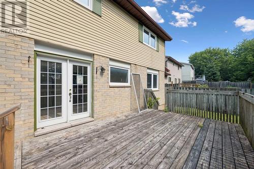 628 Willow Road, Guelph (Willow West/Sugarbush/West Acres), ON - Outdoor With Deck Patio Veranda With Exterior