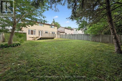 628 Willow Road, Guelph (Willow West/Sugarbush/West Acres), ON - Outdoor