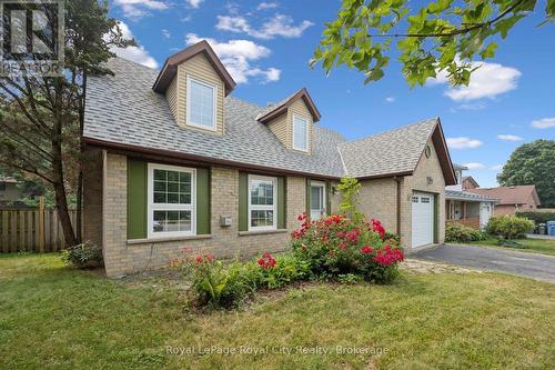 628 Willow Road, Guelph (Willow West/Sugarbush/West Acres), ON - Outdoor