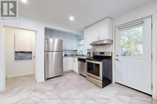 783 Birchmount Road, Toronto, ON - Indoor Photo Showing Kitchen