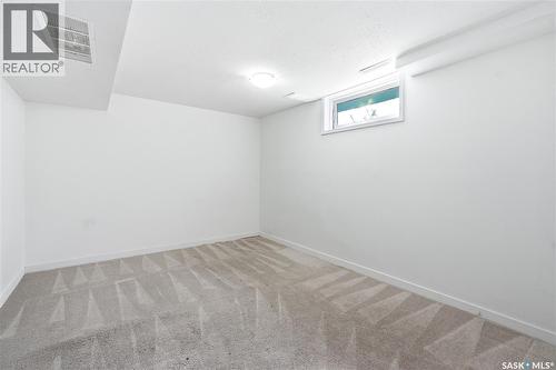 1308 Preston Avenue S, Saskatoon, SK - Indoor Photo Showing Other Room
