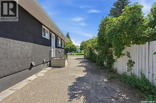 1308 Preston Avenue S, Saskatoon, SK - Outdoor