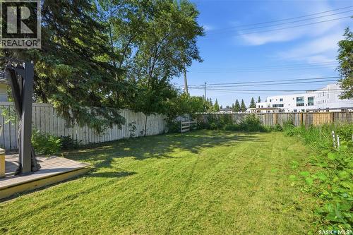 1308 Preston Avenue S, Saskatoon, SK - Outdoor