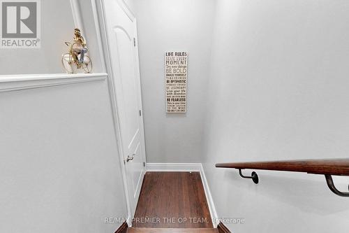 60 Chesney Crescent, Vaughan, ON - Indoor Photo Showing Other Room