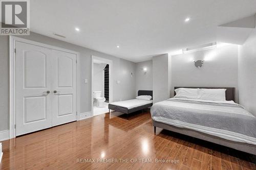 60 Chesney Crescent, Vaughan, ON - Indoor