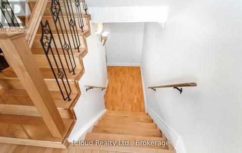 837 - 33 Harbour Square, Toronto, ON - Indoor Photo Showing Other Room