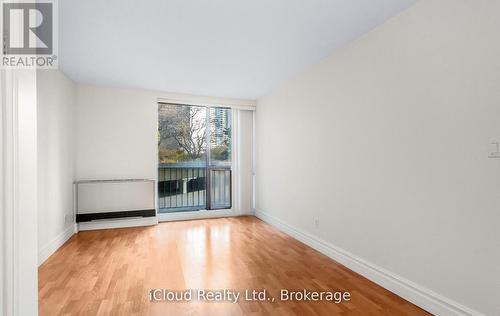 837 - 33 Harbour Square, Toronto, ON - Indoor Photo Showing Other Room