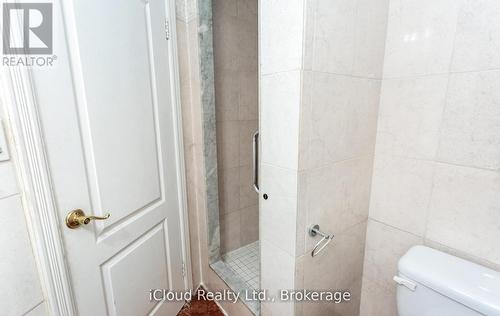 837 - 33 Harbour Square, Toronto, ON - Indoor Photo Showing Bathroom