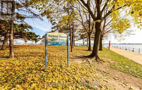 837 - 33 Harbour Square, Toronto, ON - Outdoor With View