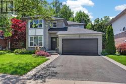 2084 WILLIAM O'CONNELL BOULEVARD  Burlington, ON L7M 3V1