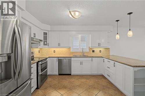 36 Foxmeadow Road, Cambridge, ON - Indoor Photo Showing Kitchen