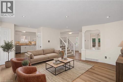 36 Foxmeadow Road, Cambridge, ON - Indoor Photo Showing Living Room